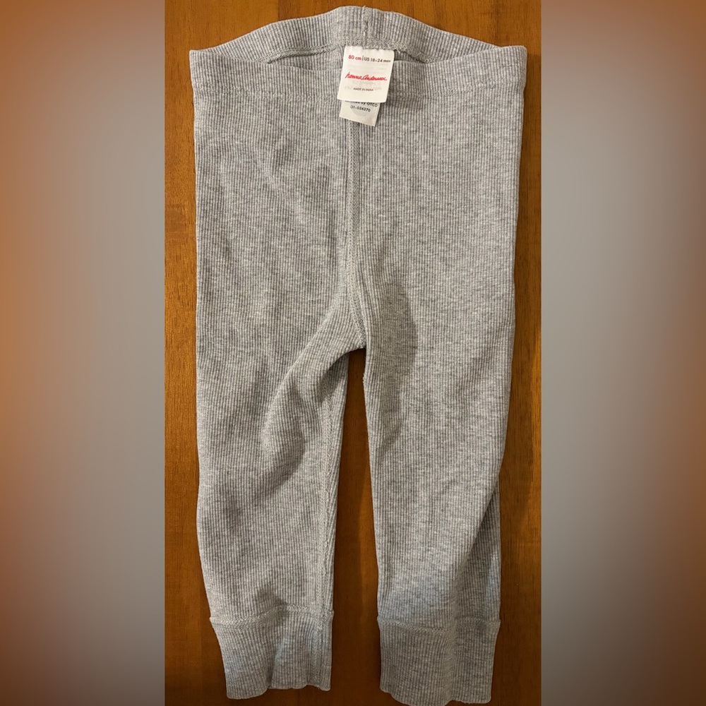 Toddler 18-24 month Hanna Andersson gray ribbed leggings. Great condition